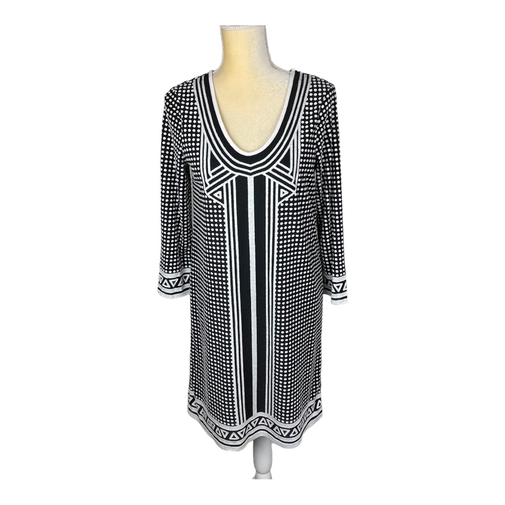 Max Studio Knit Dress with Border‎ Black White Shift Size Medium